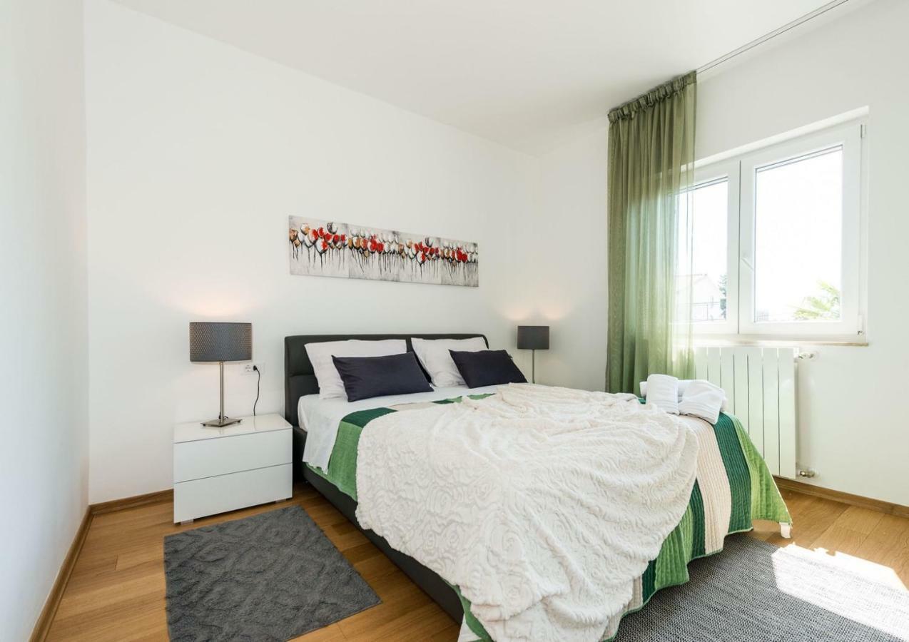 Apartments Medora 罗维尼 外观 照片