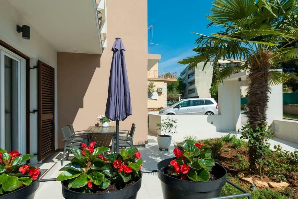 Apartments Medora 罗维尼 外观 照片