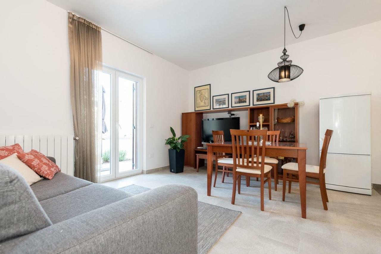 Apartments Medora 罗维尼 外观 照片